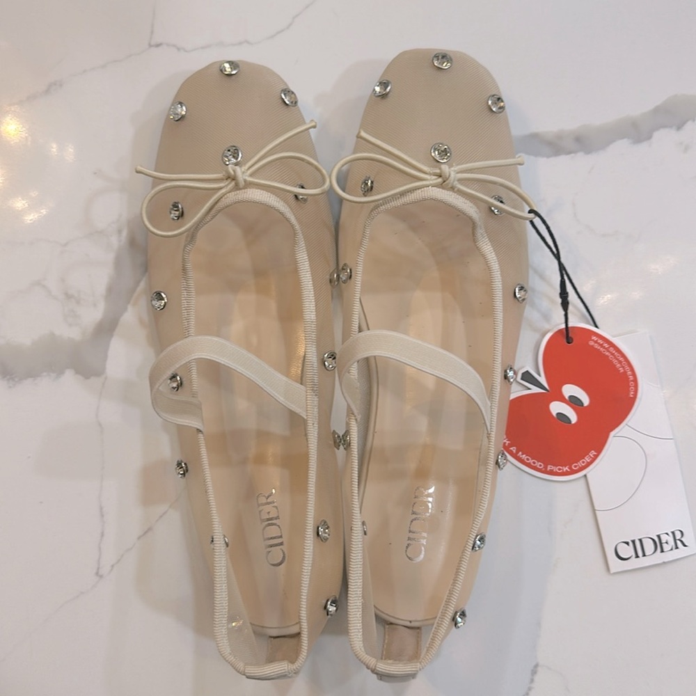 Mesh ballet flats